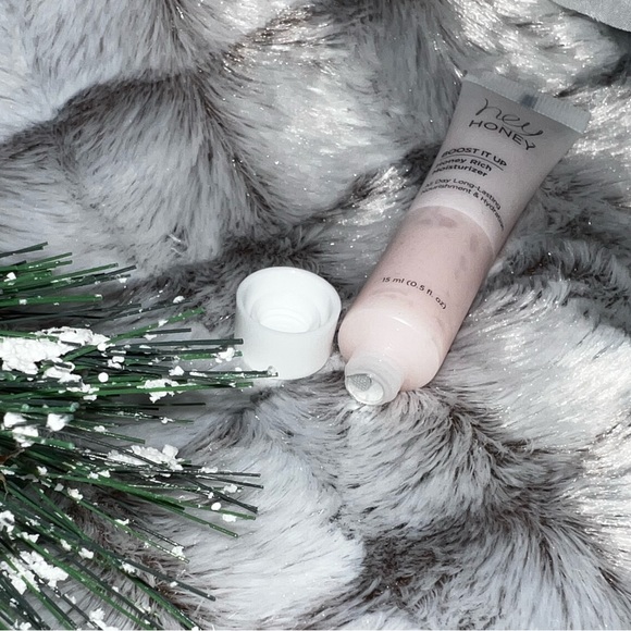 hey HONEY BOOST IT UP Honey and Hyaluronic Acid Rich Moisturizer 15ml - Picture 6 of 6